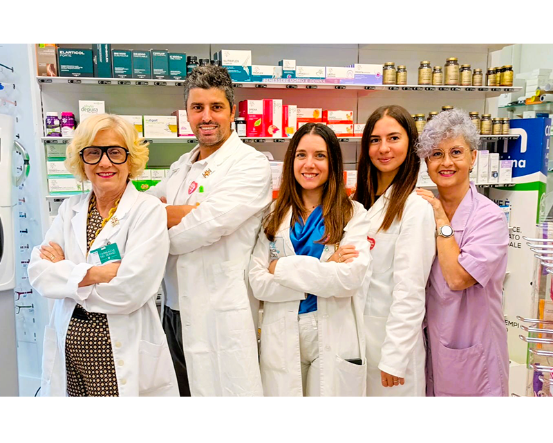 Lo Staff della Farmacia Degli Angeli